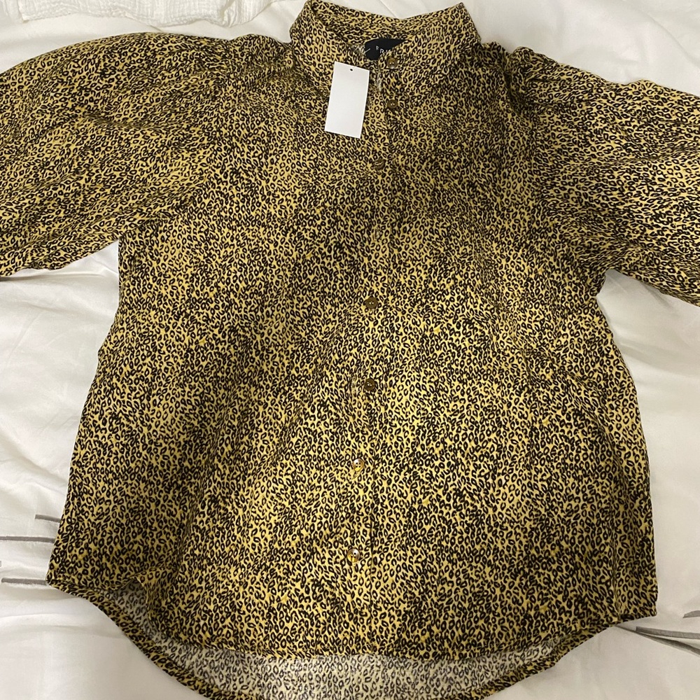 Women’s blouse